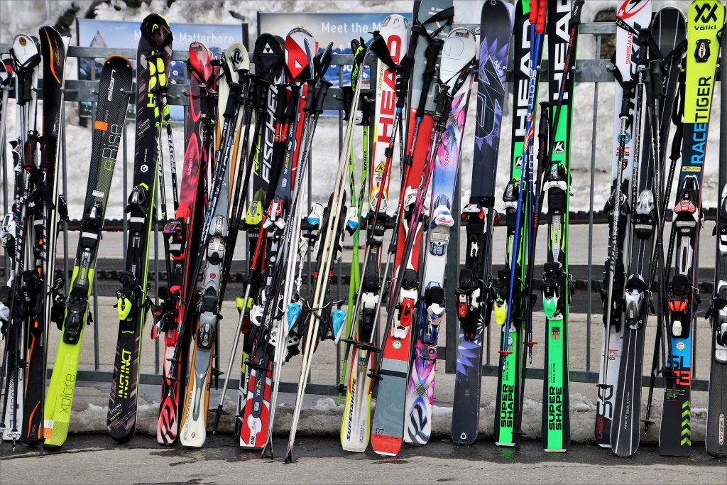 louer des skis à la montagne