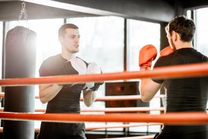 Faites appel à un coach sportif de boxe pour vous améliorer dans ce domaine !