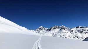 montagne enneigé