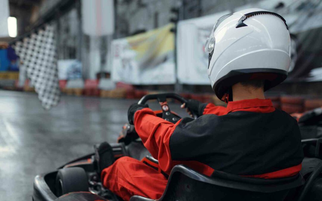 Performances optimales sur la piste : Choisissez les chaussures de karting adaptées