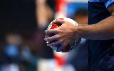 Les bienfaits du handball pour les enfants : développement physique et social